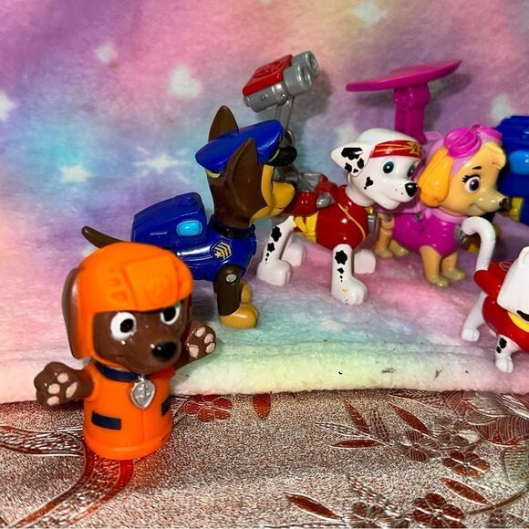 Paw Patrol action figures lot - Picture 3 of 6